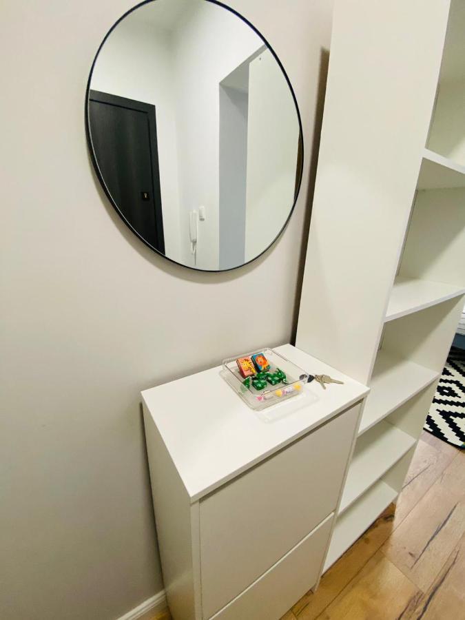 Ferienwohnung Bezagenta Mozart5 Studio Easy Access To City Wifi Warschau Exterior foto